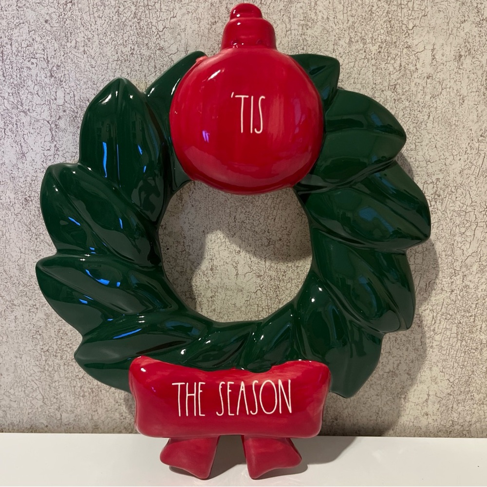 Rae Dunn Ceramic Holiday Wreath Tia the Season Festive Green and Red 11 inches